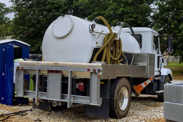 Best Construction site porta potty rental  in Fair Lakes, VA